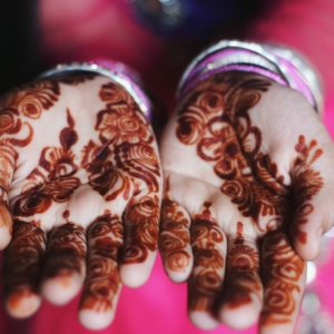 mehndi designs for hands and feet due to Hinduism Interesting Facts Information in Hindi