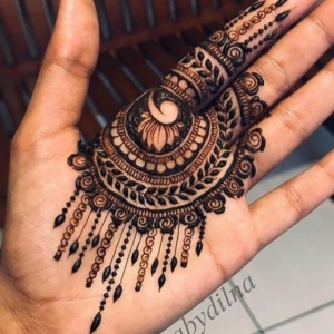Beautiful Mylanchi designs for hands Kerala mehndi designs