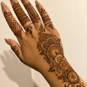 Best Mehndi designs for hands